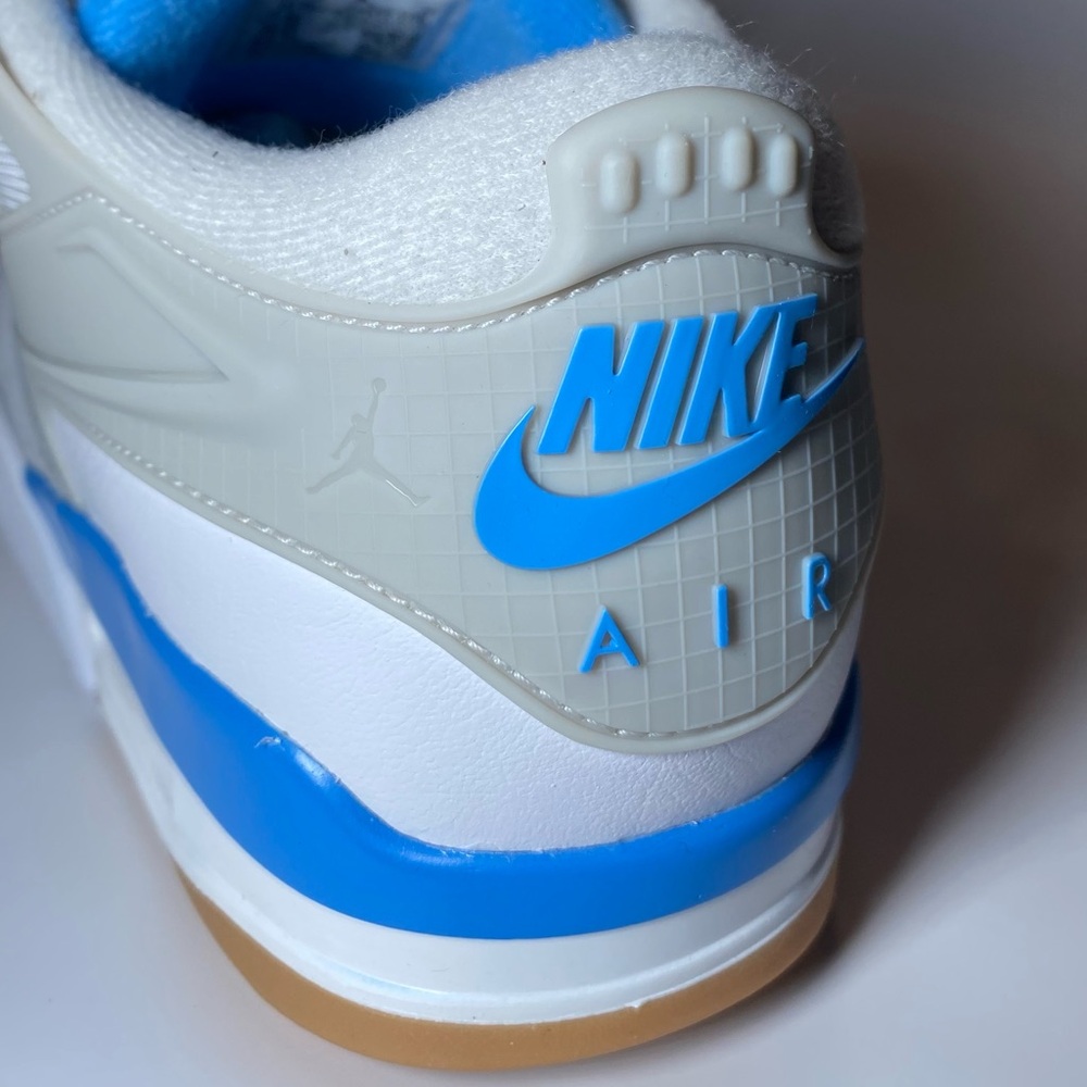 Jordan Athletic Shoes White Gray Blue - Picture 8 of 10